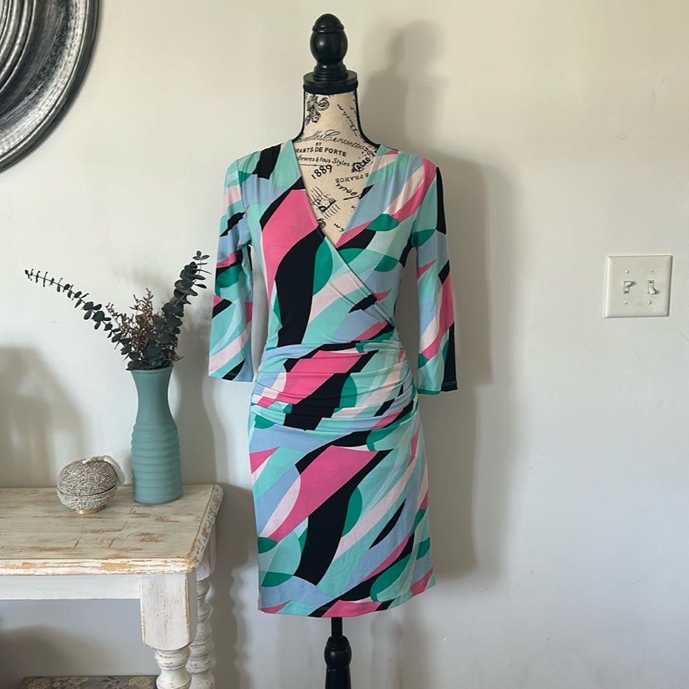 Jennifer Lopez Bright Geometric V Neck Body Con Dress Women's size XSP